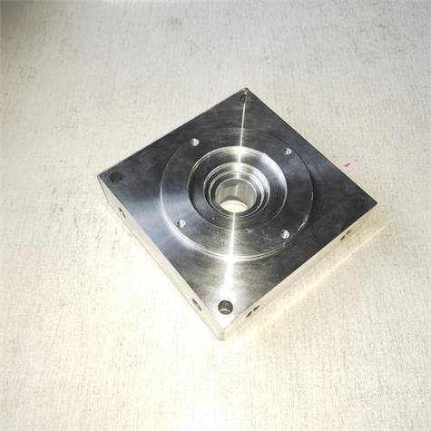 1规格:50-130*130型号:dfk08-d适用机械:液压控制种类:液压产品特性